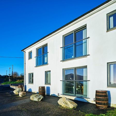 Red Watch Apartment Обан Экстерьер фото