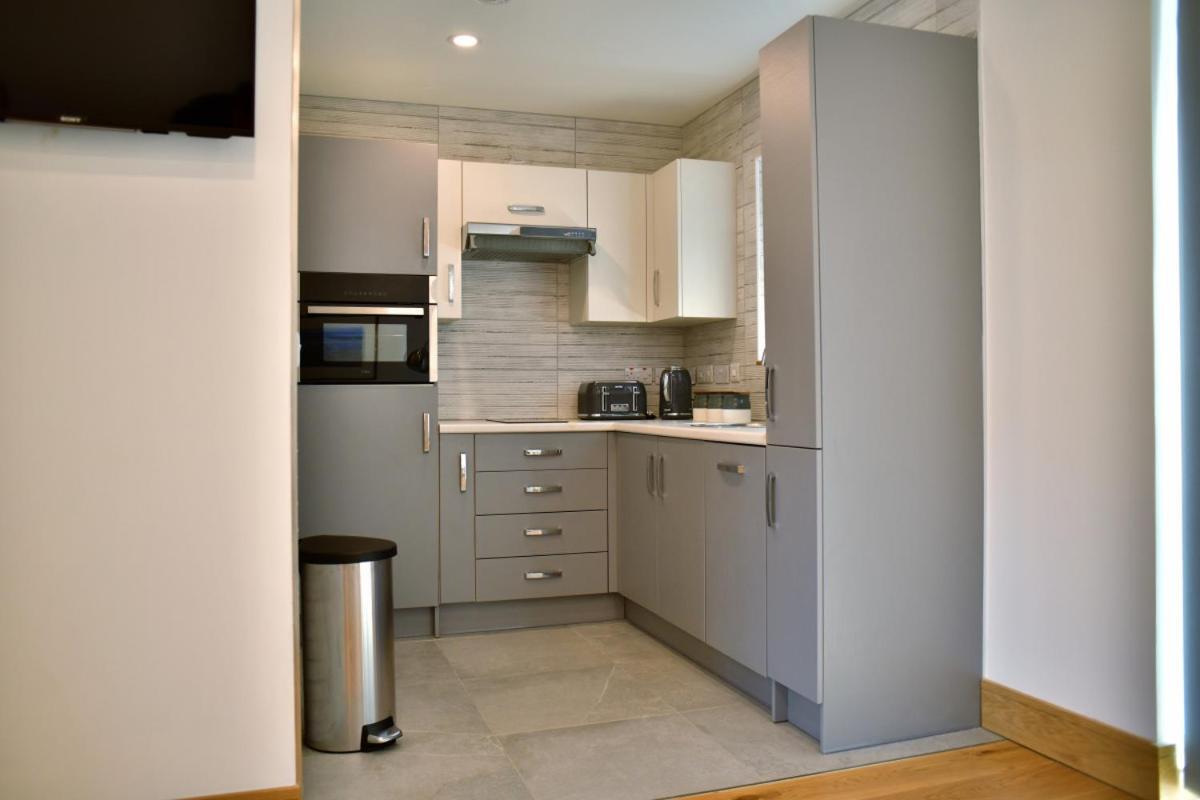 Red Watch Apartment Обан Экстерьер фото